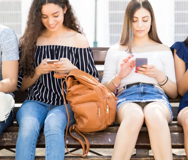 digital decluttering for young people