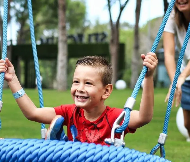 have fun becoming a minimalist