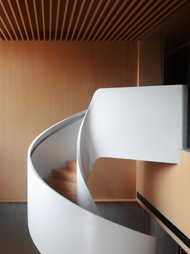 Extreme Minimalism vs. Messy Minimalism