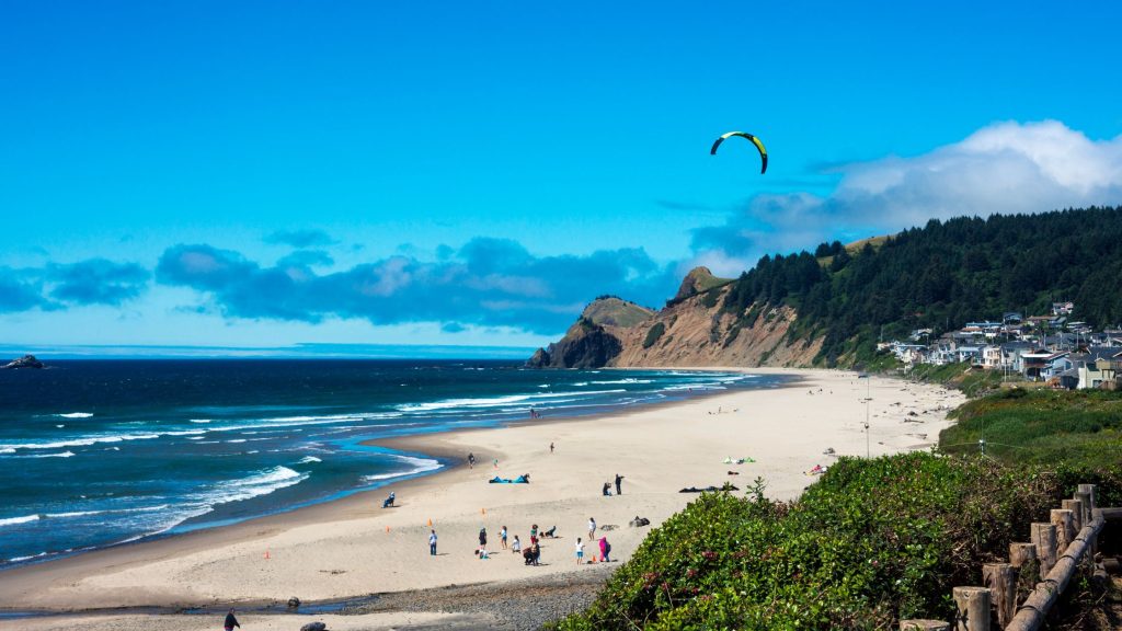 Explore Oregon Beaches on a Family Vacation