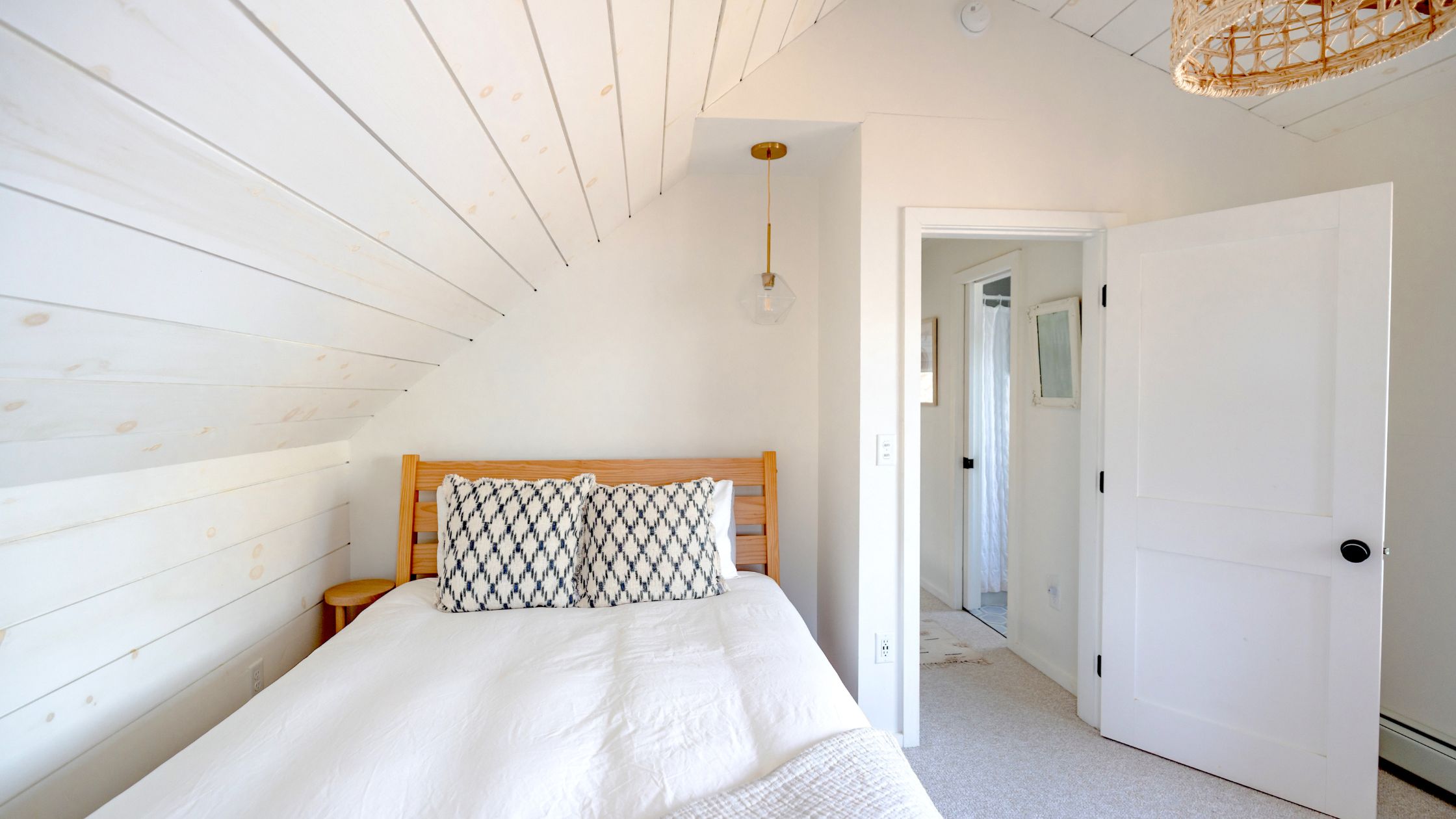 best airbnb monthly rentals